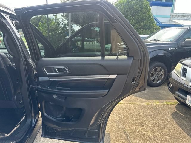 Used 2017 Ford Explorer Sport w/ Equipment Group 401A AWD/4WD image 23