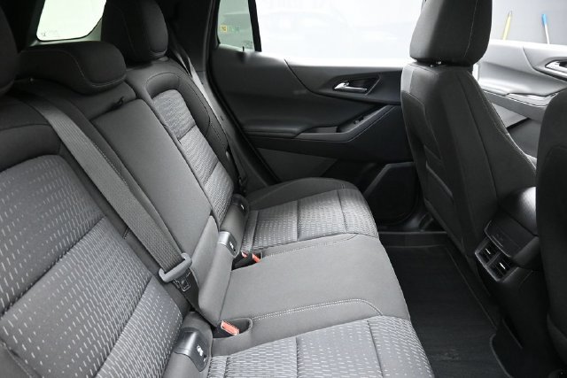 Used 2025 Chevrolet Equinox LT w/ Safety and Technology Package AWD/4WD image 29