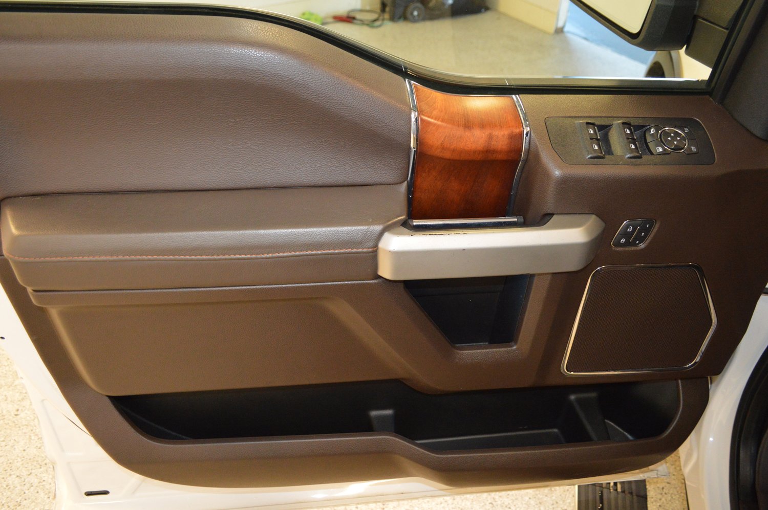 Used 2019 Ford F150 King Ranch w/ Equipment Group 601A Luxury image 14