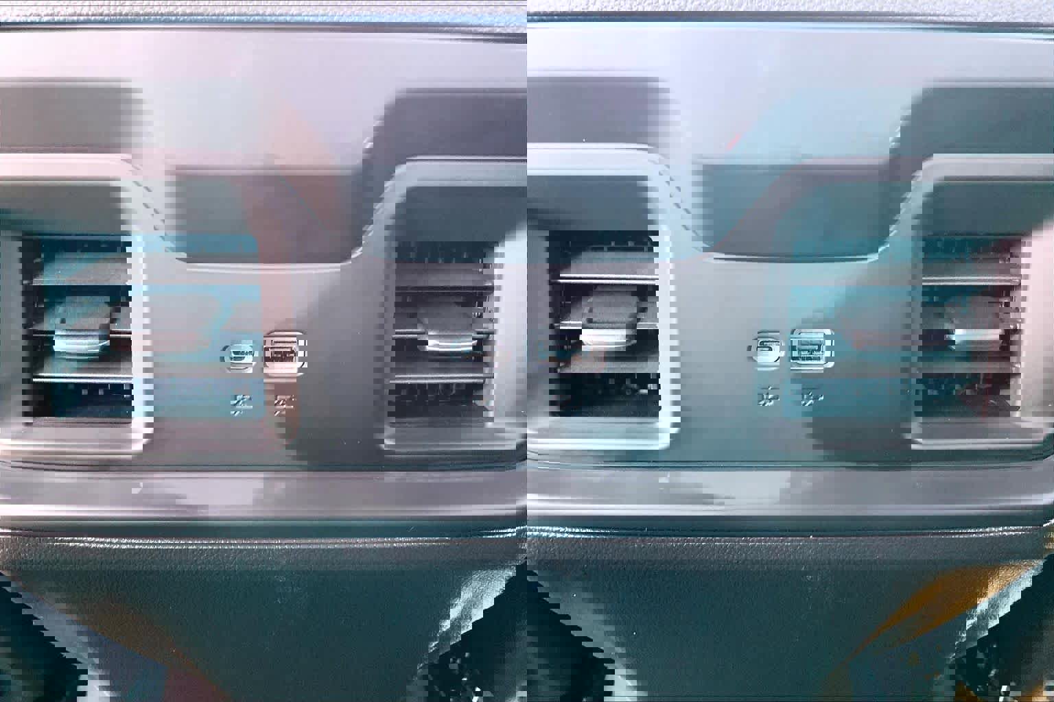 Used 2024 Chevrolet Silverado 1500 LT Trail Boss w/ Convenience Package II image 36