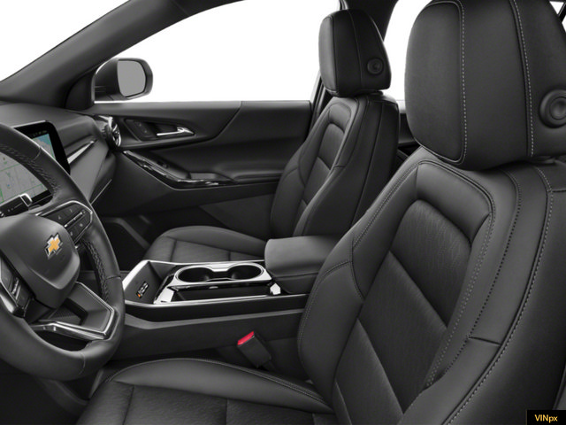 New 2026 Chevrolet Equinox LT w/ Convenience Package II AWD/4WD image 7