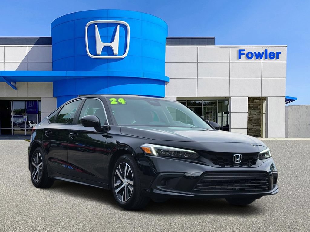 Used 2024 Honda Civic LX image 2