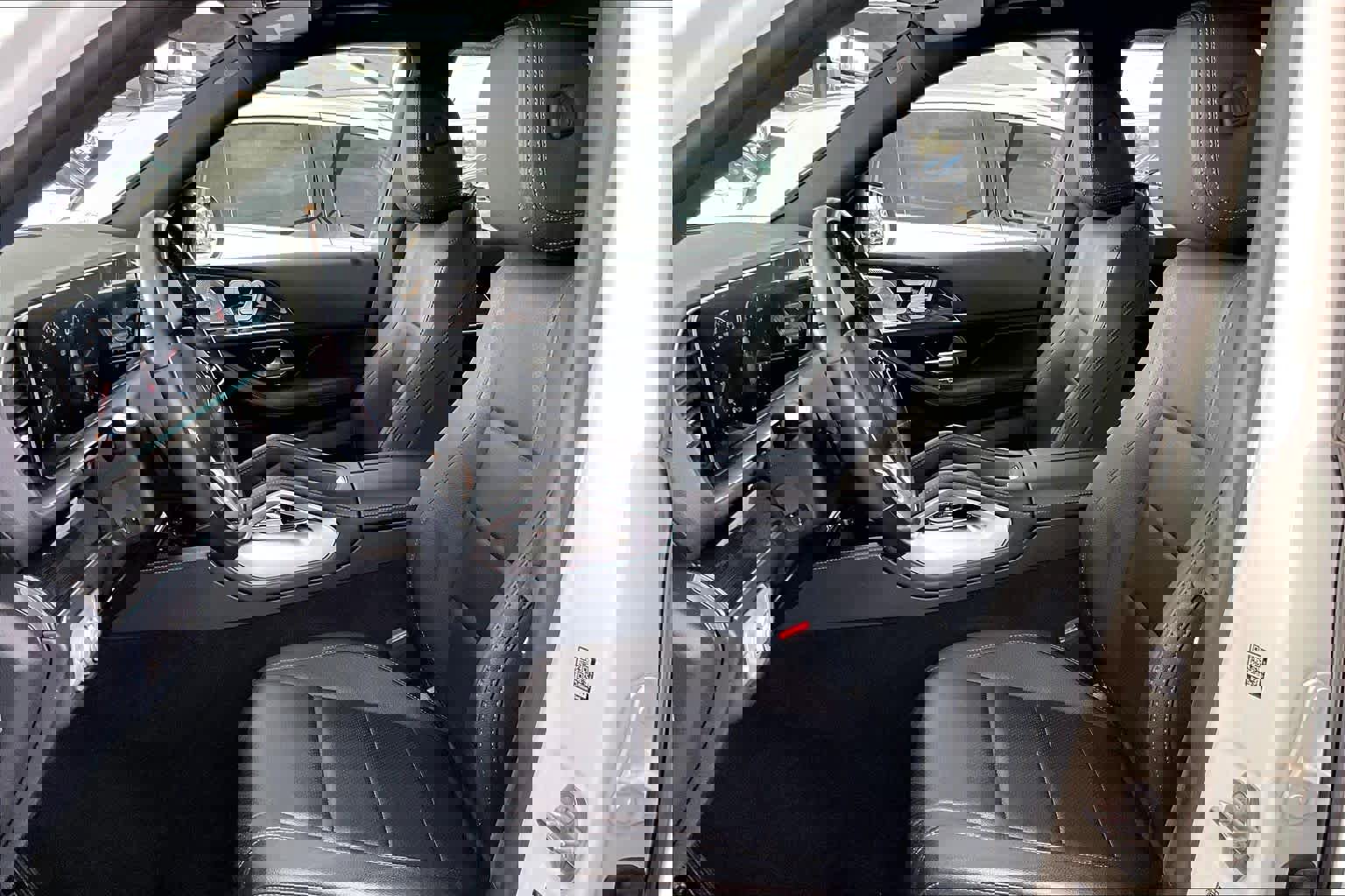 Certified 2020 Mercedes-Benz GLE 350 4MATIC image 7