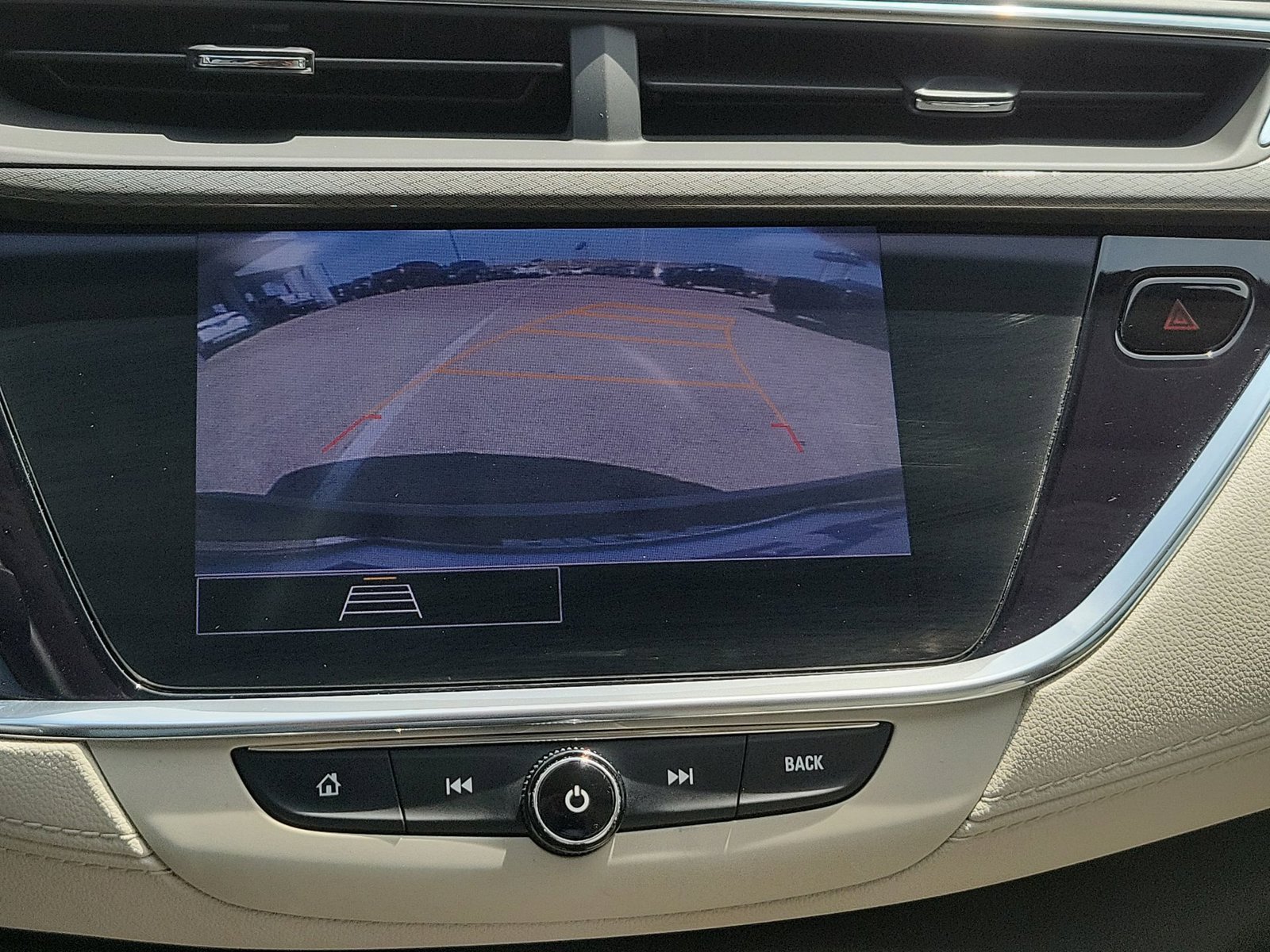Used 2023 Buick Encore GX Preferred w/ Cold Weather Comfort Package FWD image 14