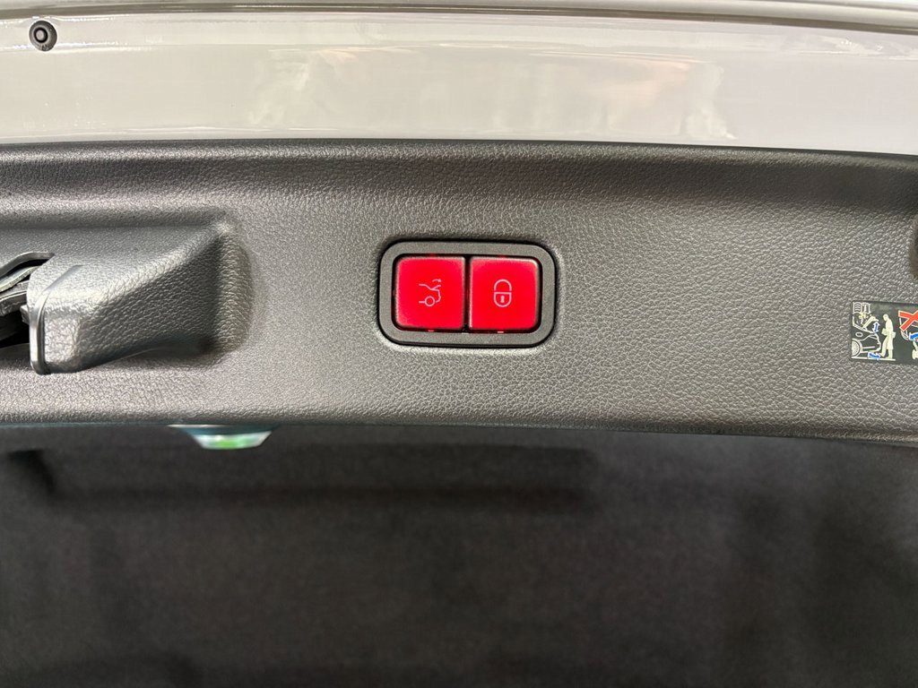 Used 2024 Mercedes-Benz S 63 AMG S w/ Rear Seat Package image 35