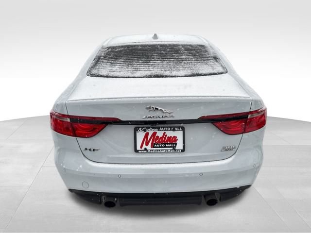 Used 2020 Jaguar XF Checkered Flag image 6