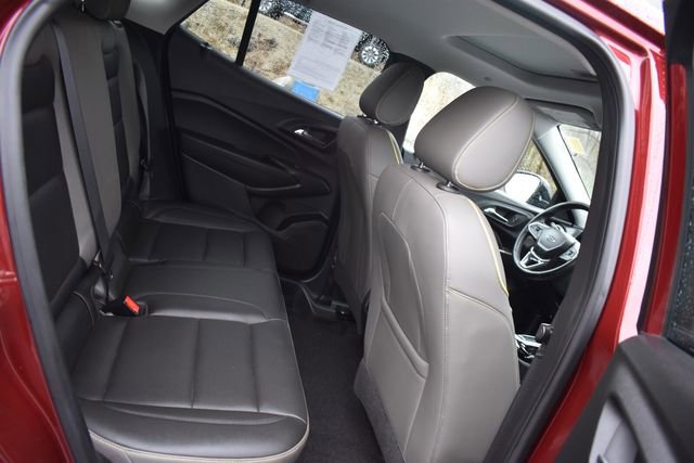 Certified 2024 Chevrolet Trax ACTIV w/ Sunroof Package image 15