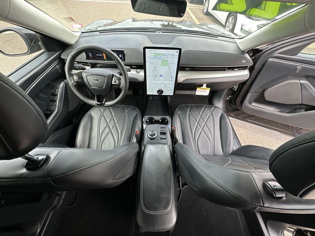 Used 2022 Ford Mustang Mach-E Select RWD image 18