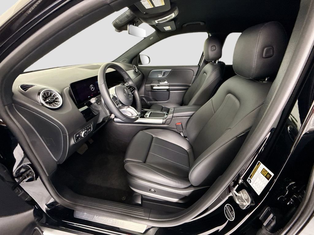 Certified 2025 Mercedes-Benz GLA 250 image 19