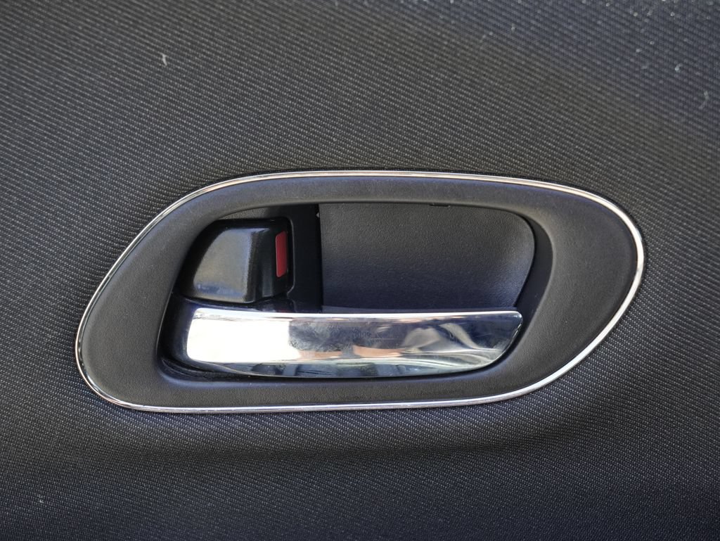 Used 2022 Honda HR-V EX image 8