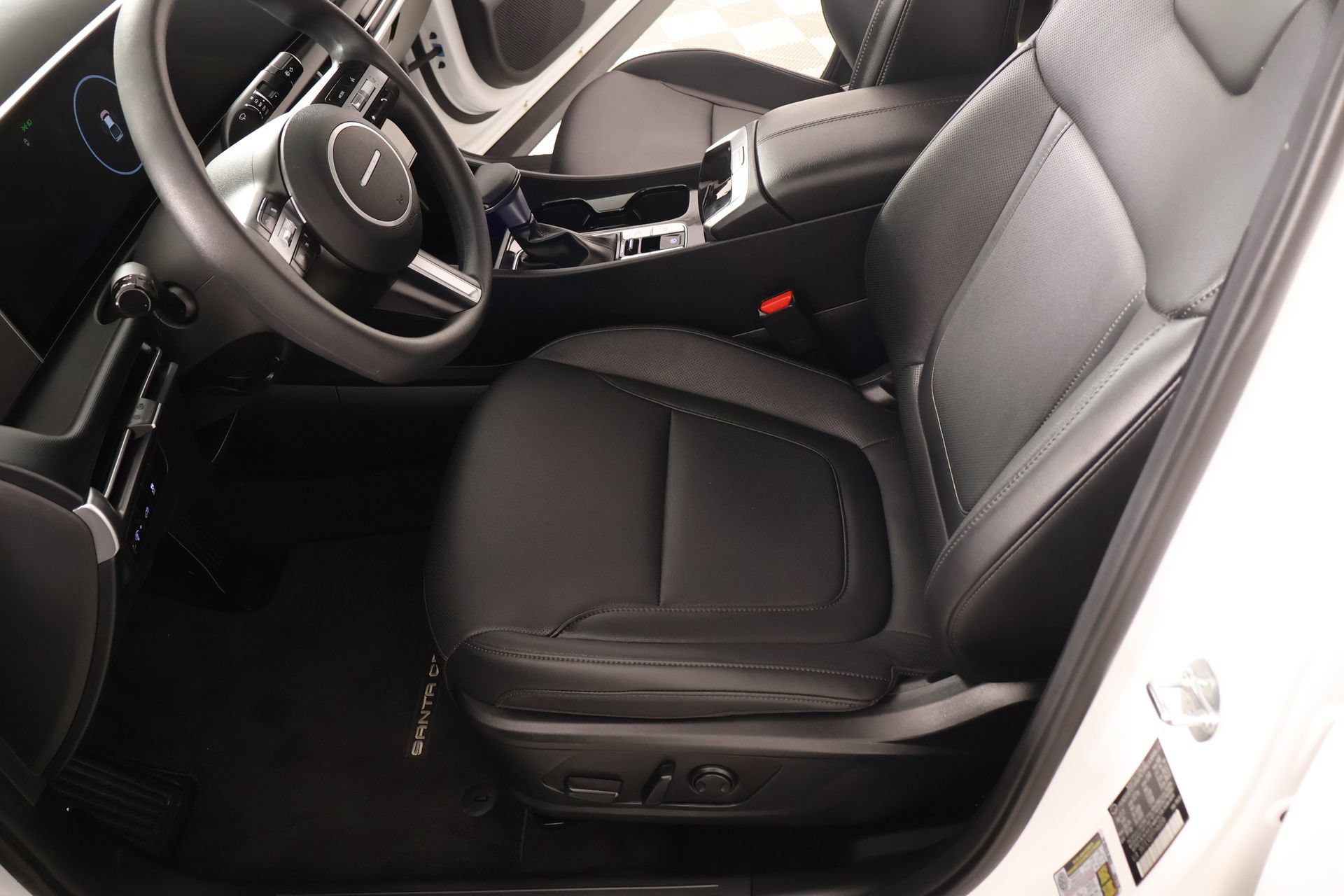 Certified 2026 Hyundai Santa Cruz SEL FWD image 11
