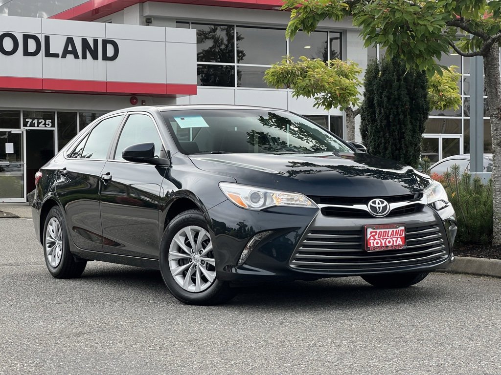 Used 2016 Toyota Camry LE