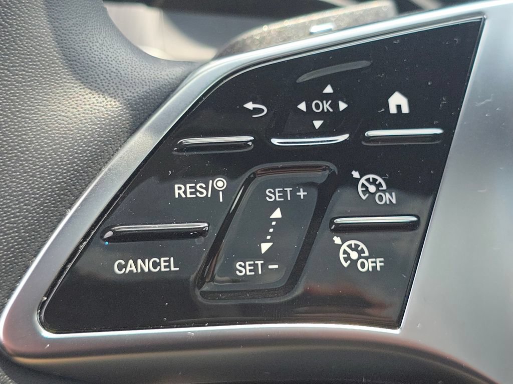 Certified 2026 Mercedes-Benz GLC 300 4MATIC image 34