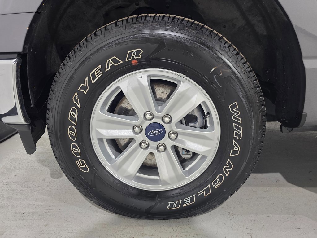 Used 2021 Ford F150 Lariat w/ Equipment Group 502A High image 6