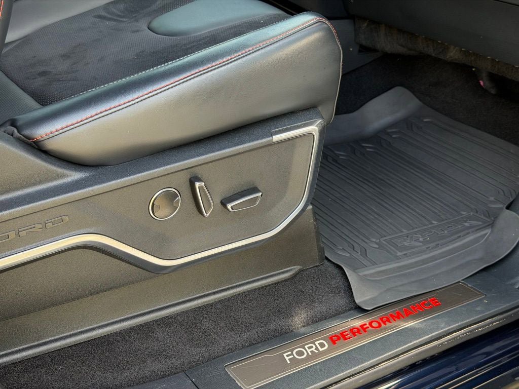 Used 2025 Ford F150 Raptor image 11