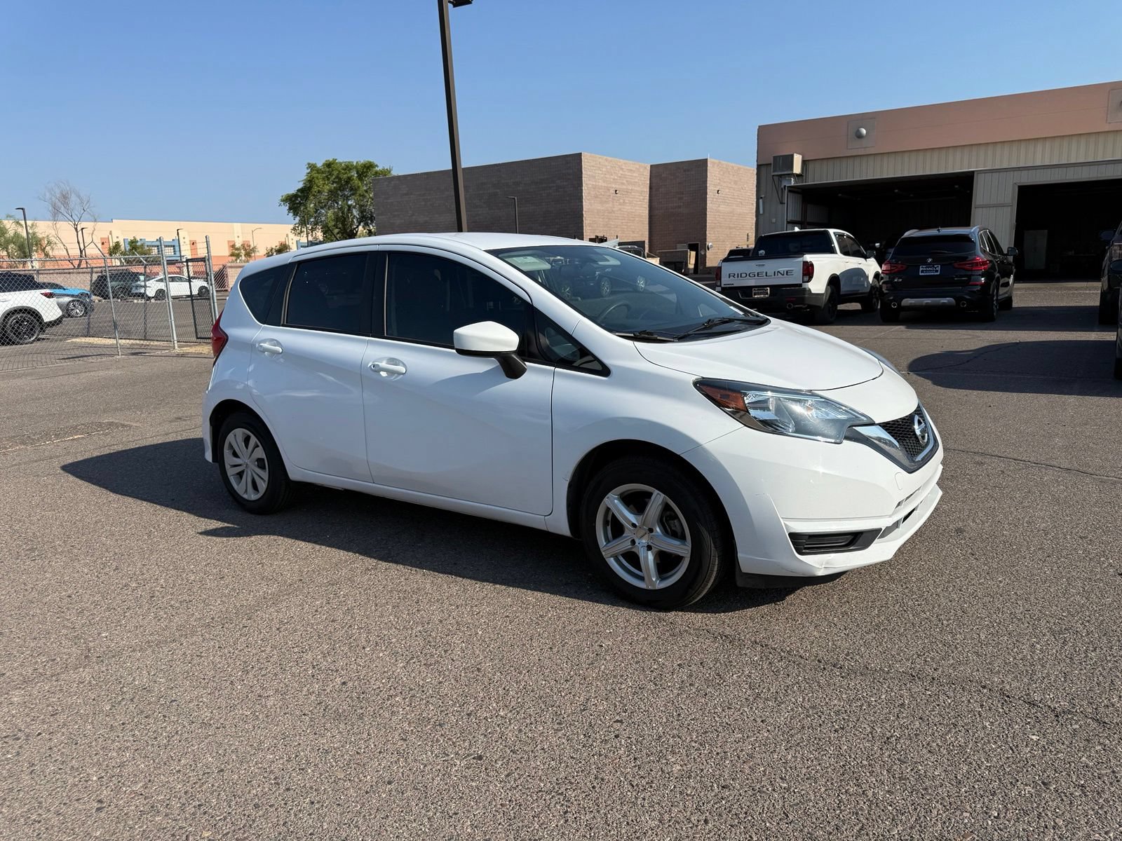 Used 2018 Nissan Versa Note S FWD image 3