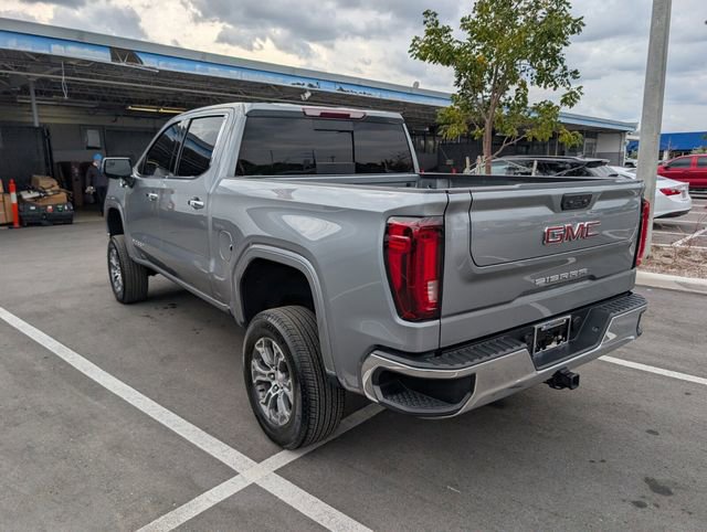 Certified 2025 GMC Sierra 1500 SLT w/ SLT Convenience Package image 9