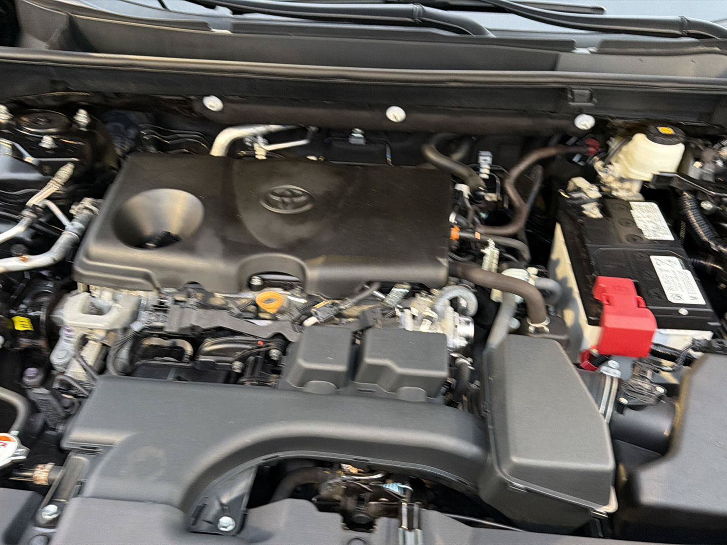 Certified 2023 Toyota RAV4 XLE FWD image 34
