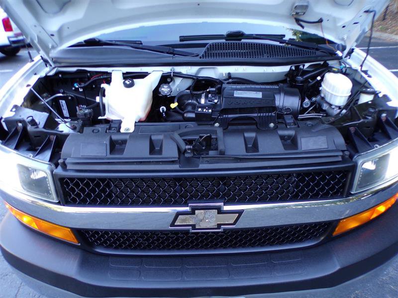Used 2019 Chevrolet Express 3500 LT w/ LT Preferred Equipment Group RWD image 38
