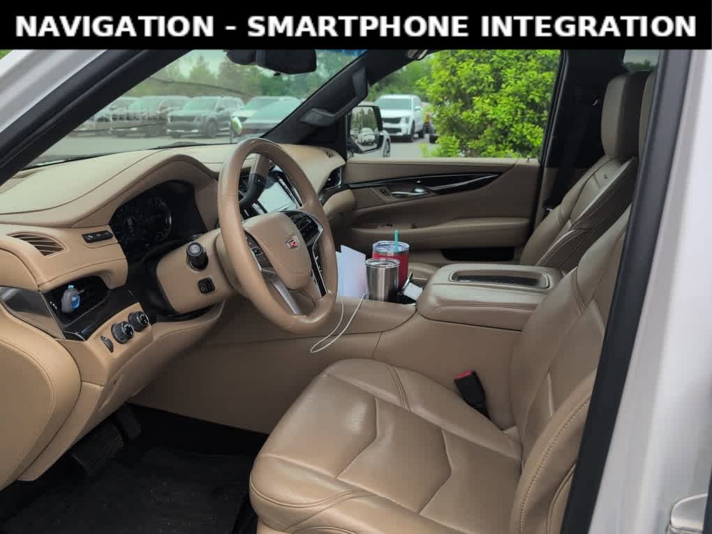 Used 2018 Cadillac Escalade Platinum AWD/4WD image 8