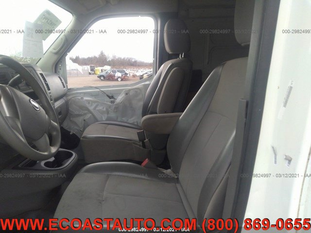 Used 2017 Nissan NV 2500 S image 6