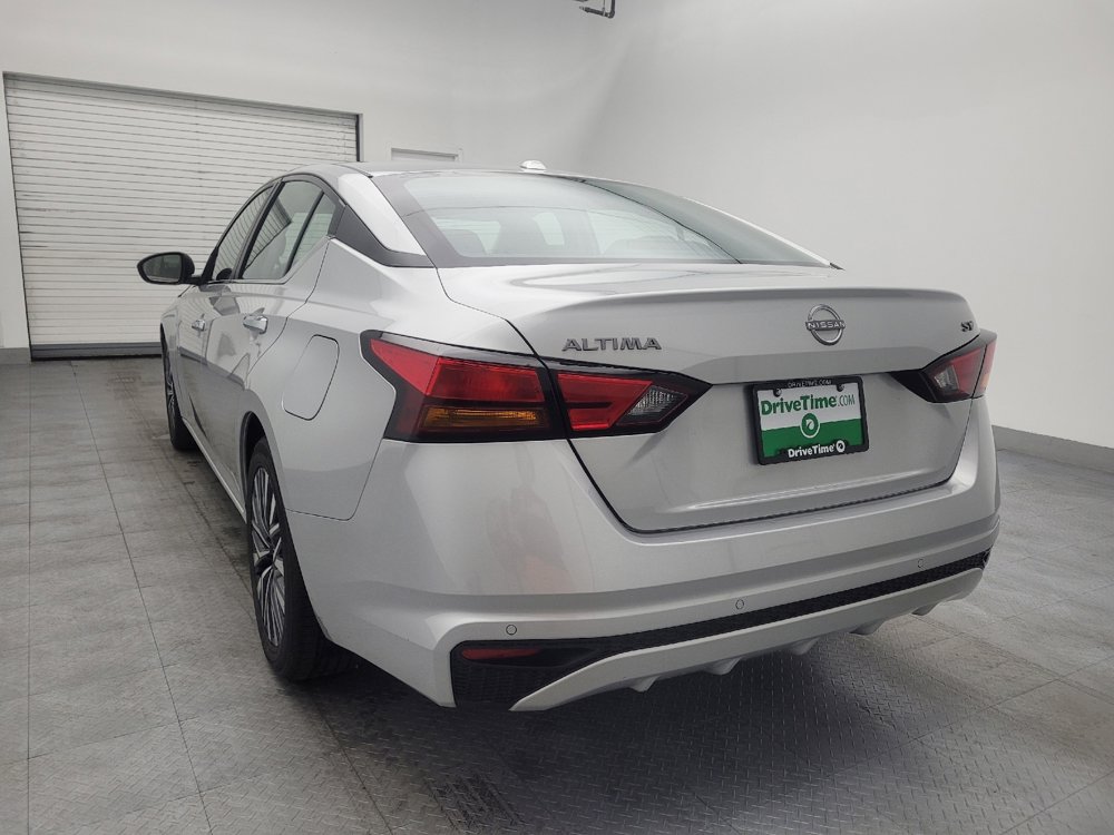 Used 2024 Nissan Altima 2.5 SV image 5
