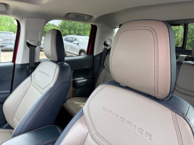 Used 2025 Ford Maverick Lariat w/ 4K Tow Package image 10
