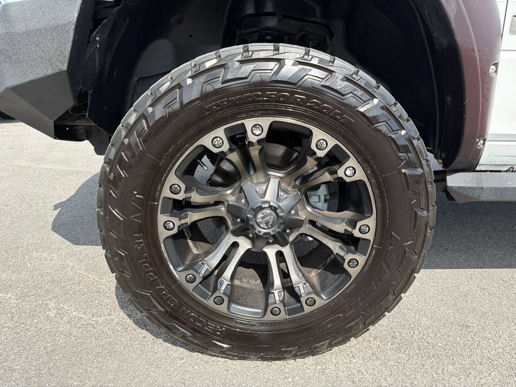 Used 2014 RAM 3500 Laramie w/ Convenience Group AWD/4WD image 11