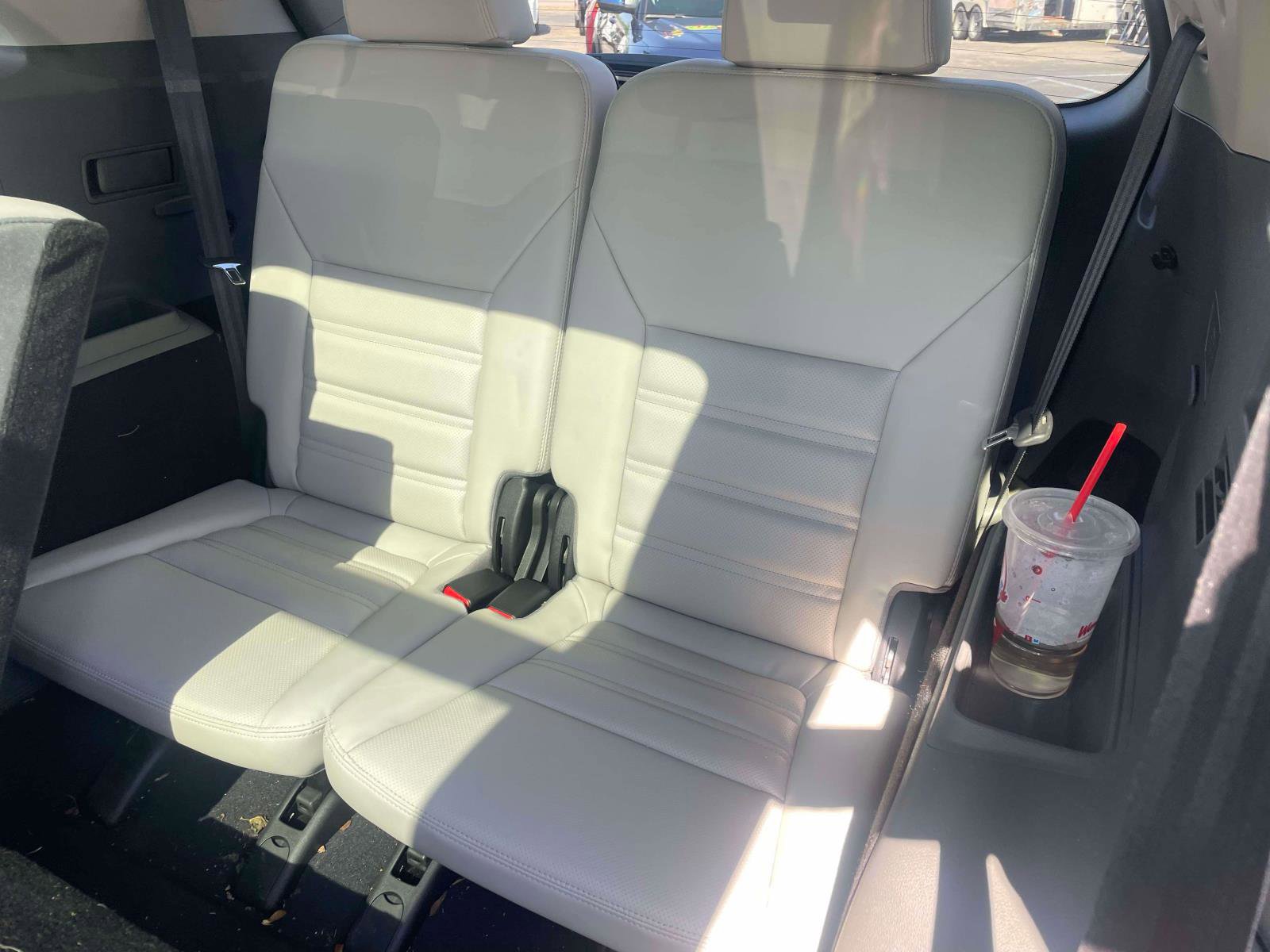 Used 2018 Kia Sorento SX image 7