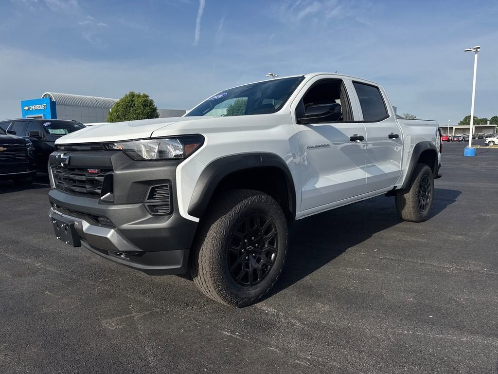 New 2026 Chevrolet Colorado Trail Boss AWD/4WD image 2