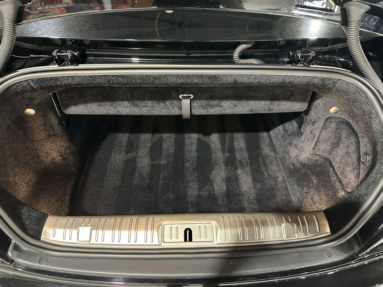 Used 2019 Rolls-Royce Dawn image 44