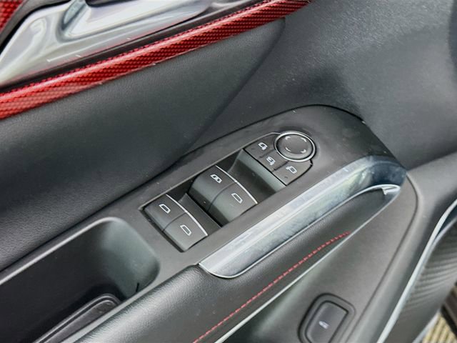 Used 2024 Chevrolet Traverse RS image 19