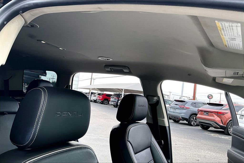 Used 2023 GMC Acadia Denali image 20