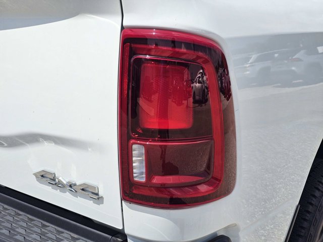 Used 2026 RAM 2500 Laramie AWD/4WD image 11