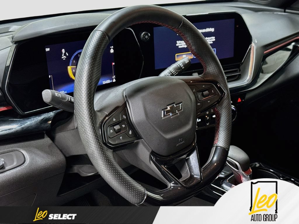 Used 2024 Chevrolet Trax RS w/ Driver Confidence Package FWD image 14