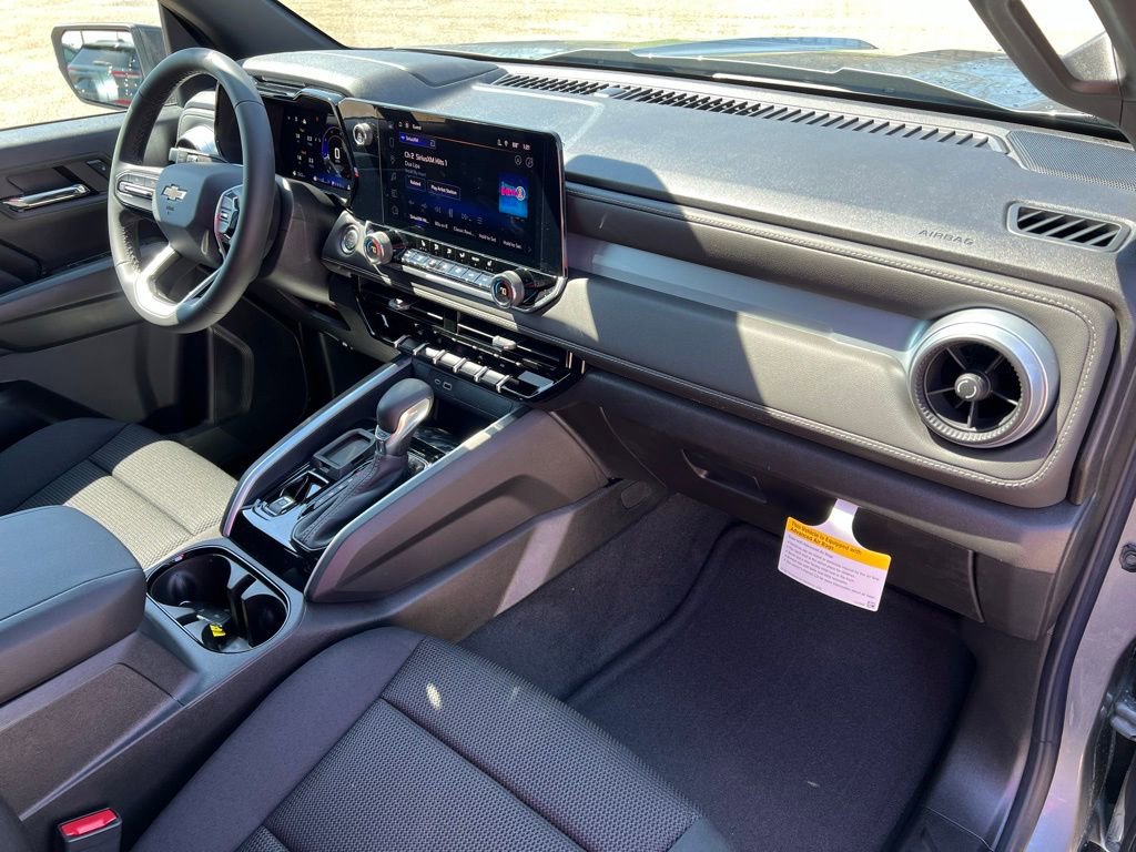 New 2026 Chevrolet Colorado LT image 11