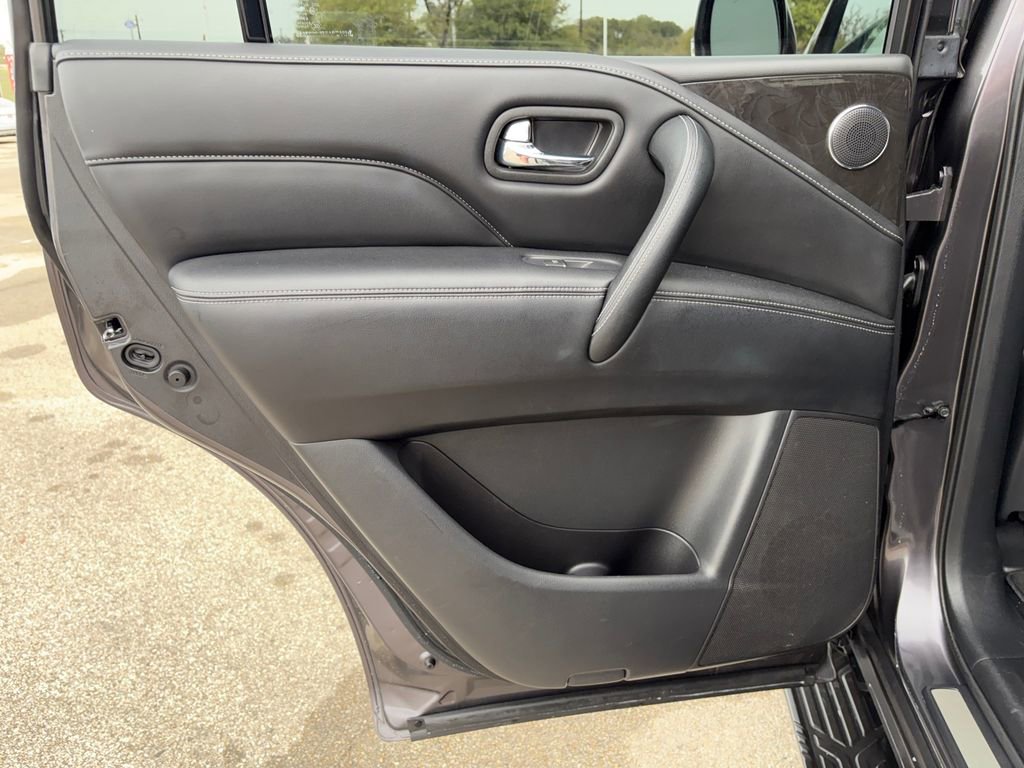 Used 2024 INFINITI QX80 Luxe image 27