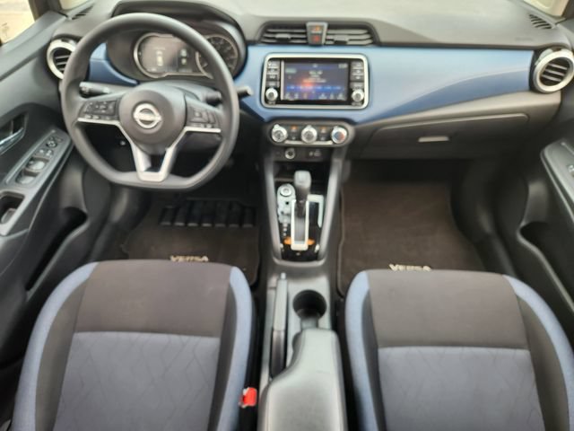 Used 2025 Nissan Versa SV FWD image 20