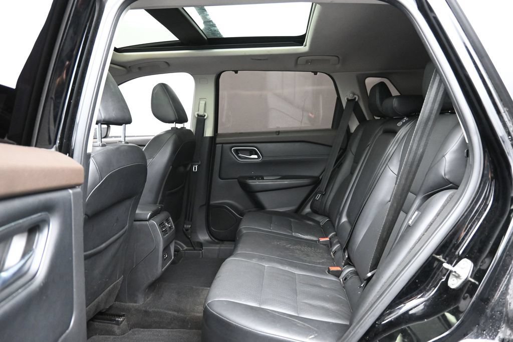 Used 2021 Nissan Rogue SV w/ Premium Package AWD/4WD image 26