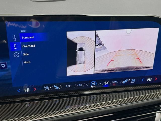 New 2026 Chevrolet Traverse High Country w/ LPO, Floor Liner Package image 16