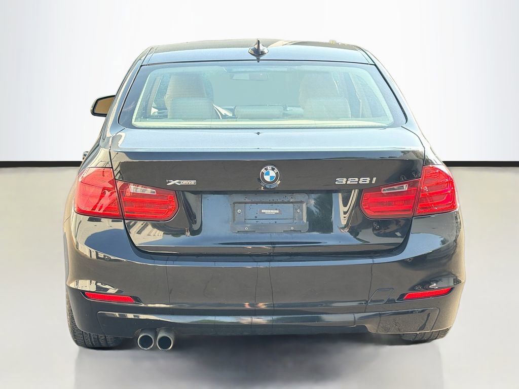 Used 2014 BMW 328i xDrive Sedan AWD/4WD image 6