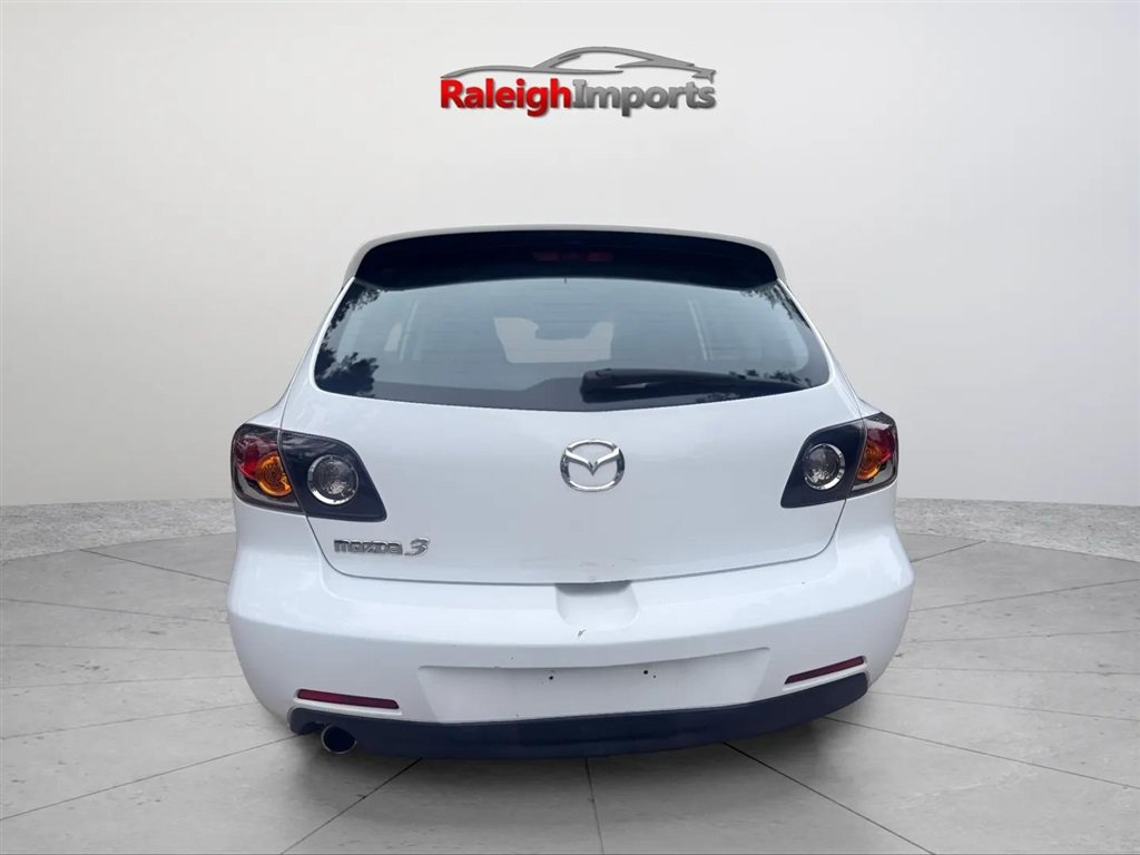 Used 2004 MAZDA MAZDA3 s w/ Moonroof & 6-CD Pkg FWD image 5