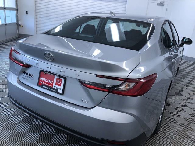 Used 2025 Toyota Camry LE image 26
