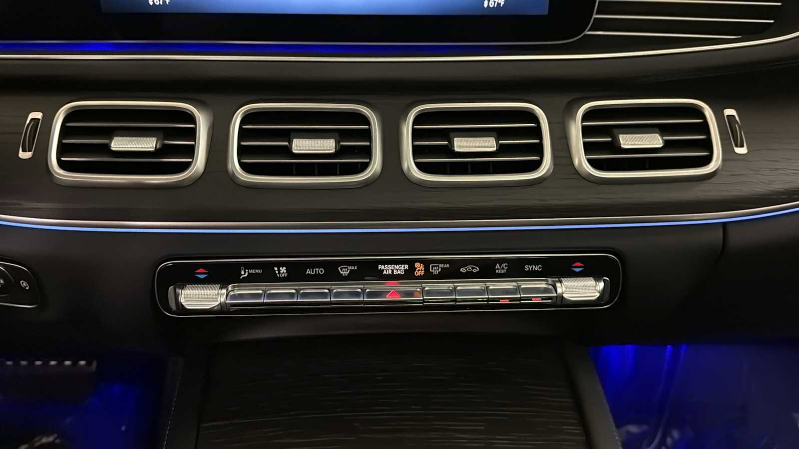 New 2026 Mercedes-Benz GLS 450 4MATIC image 24