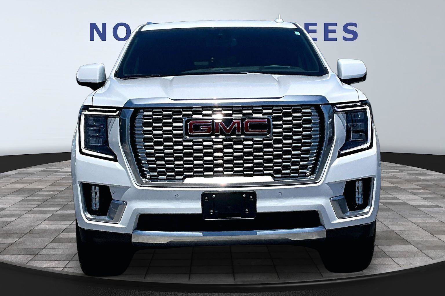 Used 2024 GMC Yukon Denali w/ Max Trailering Package AWD/4WD image 2