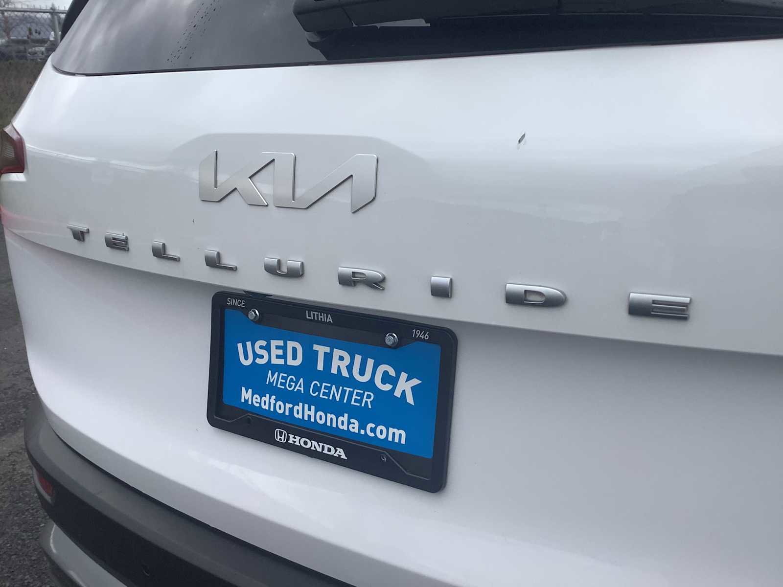 Used 2022 Kia Telluride S image 6