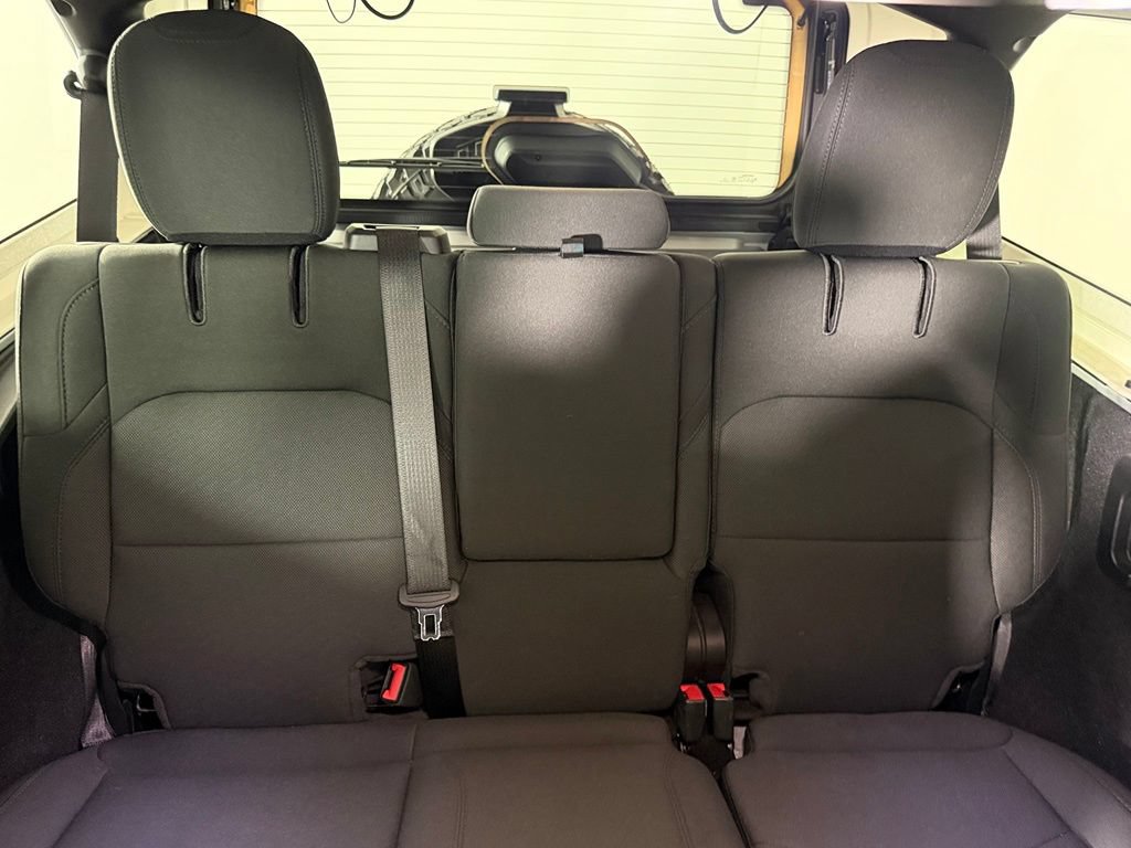 Used 2023 Jeep Wrangler Unlimited AWD/4WD image 22