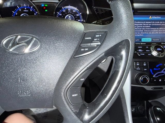 Used 2012 Hyundai Sonata Limited w/ Navigation Pkg FWD image 14