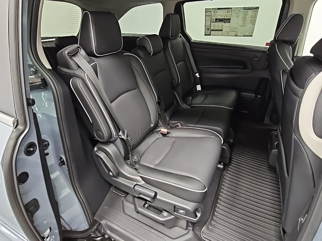 New 2026 Honda Odyssey Touring image 37