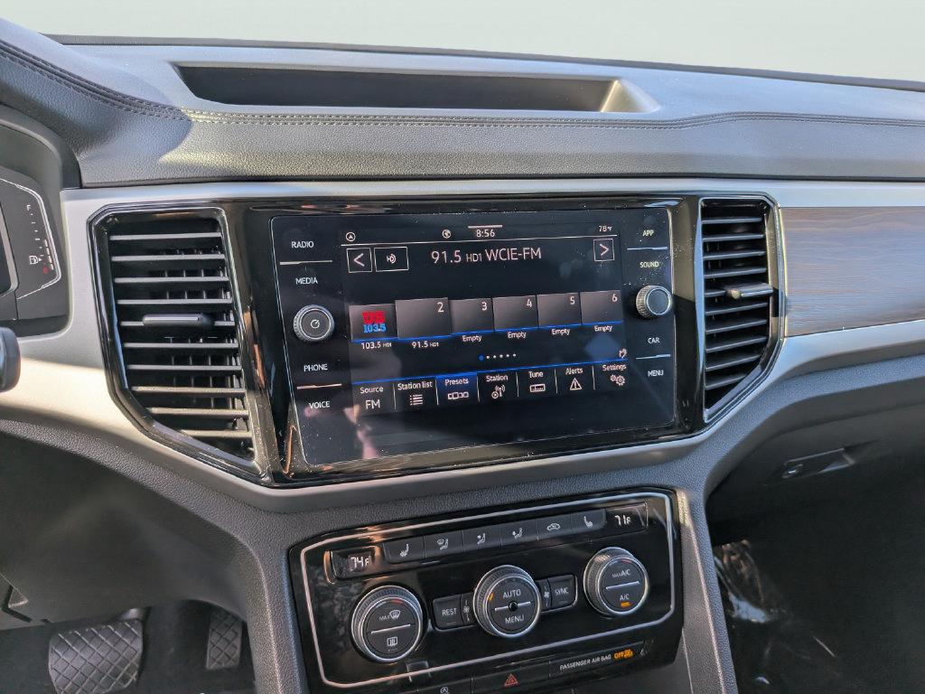 Certified 2023 Volkswagen Atlas SE w/ Panoramic Sunroof Package FWD image 22